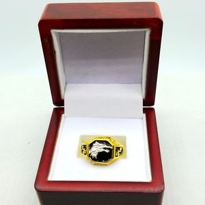 Mans Wolf Ring